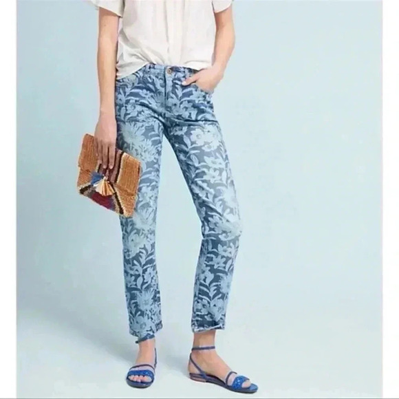 ANTHROPOLOGIE PILCRO AND THE LETTERPRESS SLIM BOYFRIEND FADED DENIM FLORAL JEANS - Picture 2 of 11